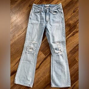 Light Blue Distressed Jeans The crop flare